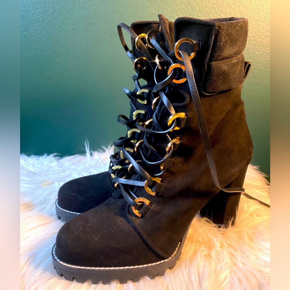 Stuart Weitzman Shackleton Boots Size 6 - image 1